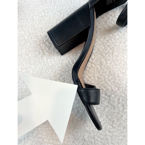 STEVE MADDEN • Friday Black Open-Toe Chunky Block Heeled Ankle Strap Sandals, 9 - Picture 13 of 16